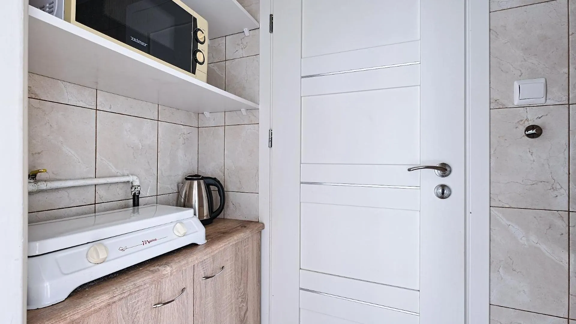 Urbannestgroup - Nowogrodzka 8 Apartment Warsaw