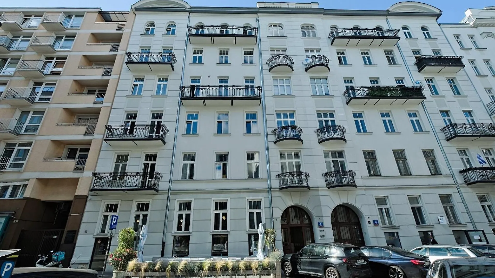 Urbannestgroup - Nowogrodzka 8 Apartment Warsaw 0*,  Poland